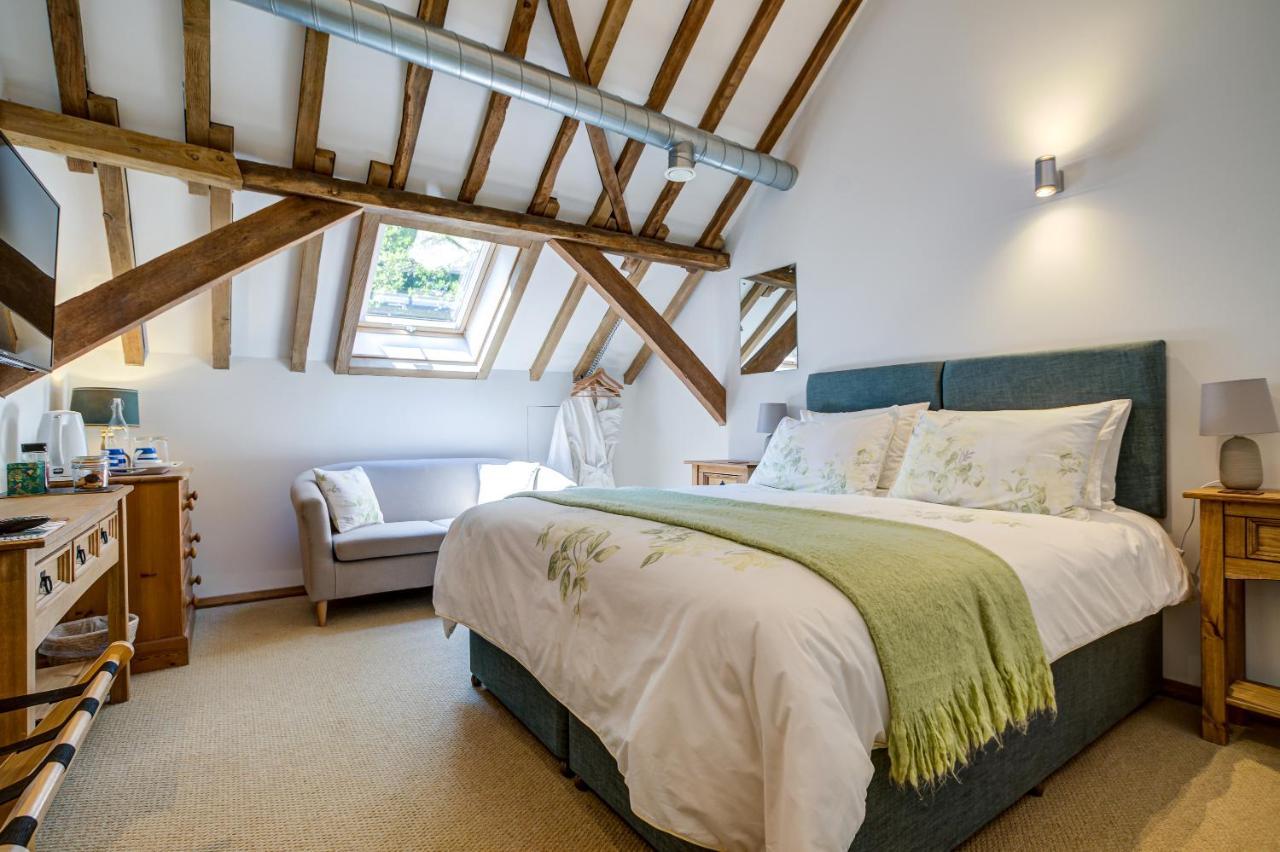 Bed and Breakfast South Park Farm Barn Андовер Экстерьер фото